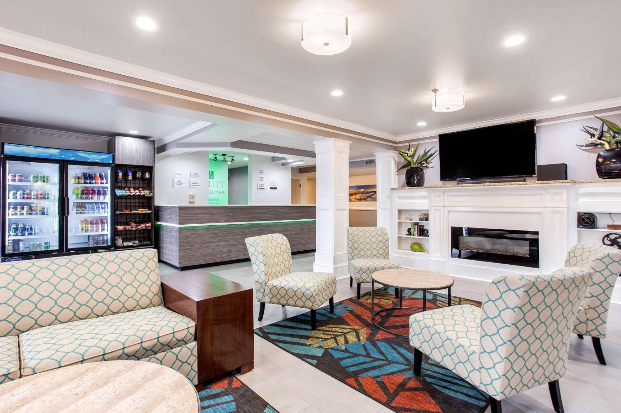 Quality Inn & Suites Myrtle Beach Near Outlets Exterior photo